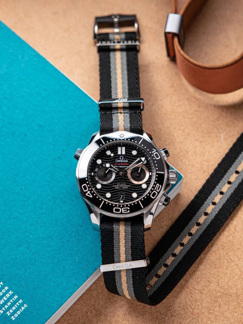 Ome.ga Seamaster Diver 300M Chronograph 007 First Light