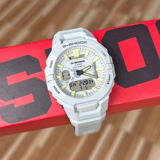 Ca.sio G Shock GBA White